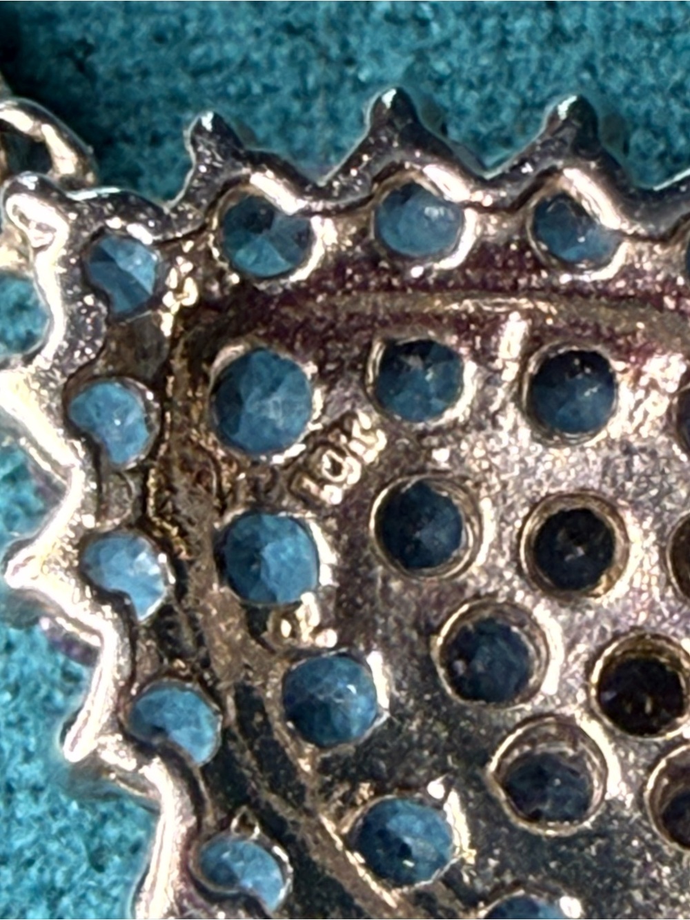 10K Gold Tanzanite Cluster Pendant Necklace White Gold Blue Violet Gemstones - Picture 3 of 9